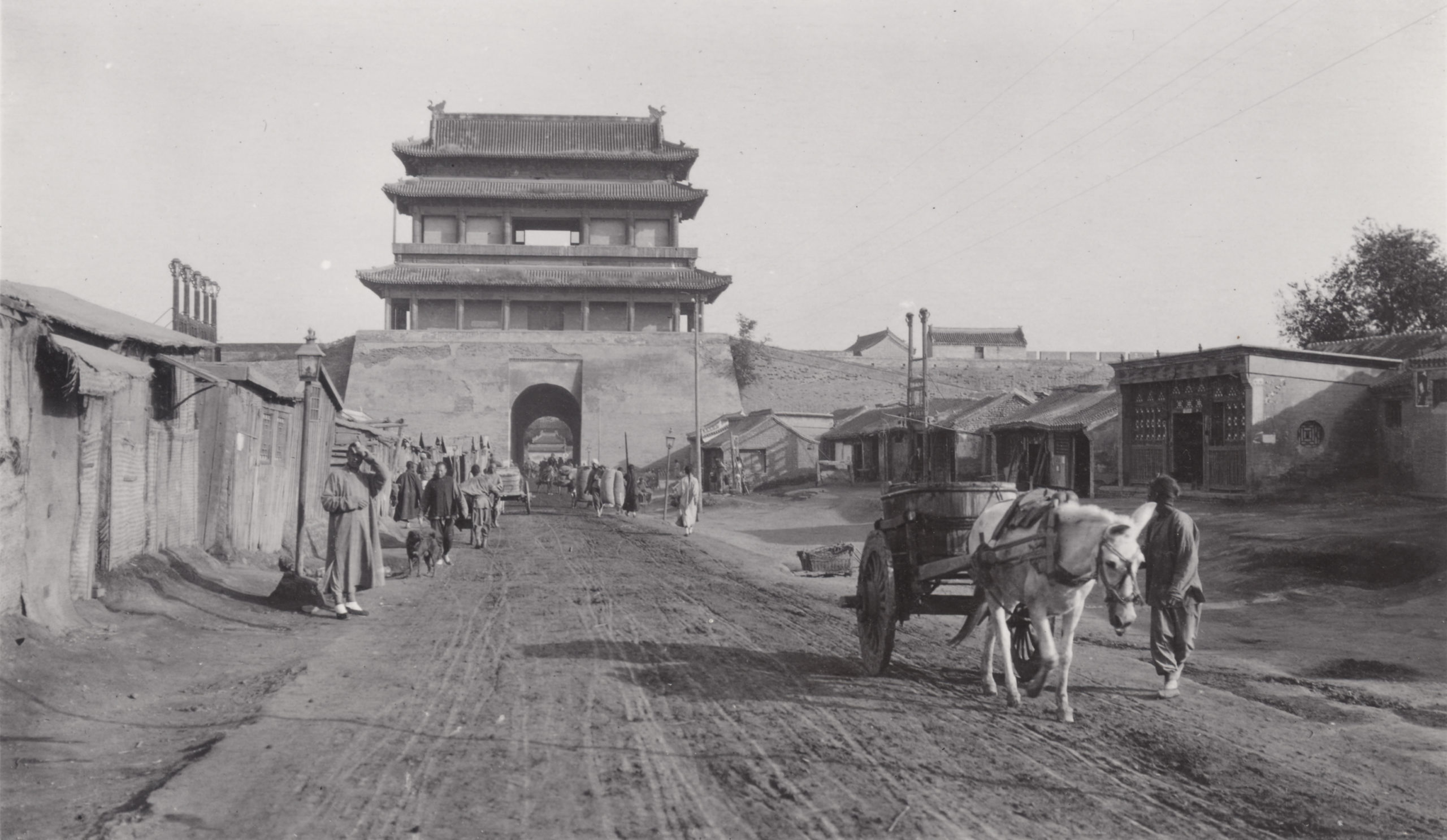 A gate in wall of the Manchu (Tartar) portion of Beijing (Peking), China. The photograph was taken 830 a.m. by John Jack, en route to Nankou (Nankau) and the Great Wall, October 4, 1905.