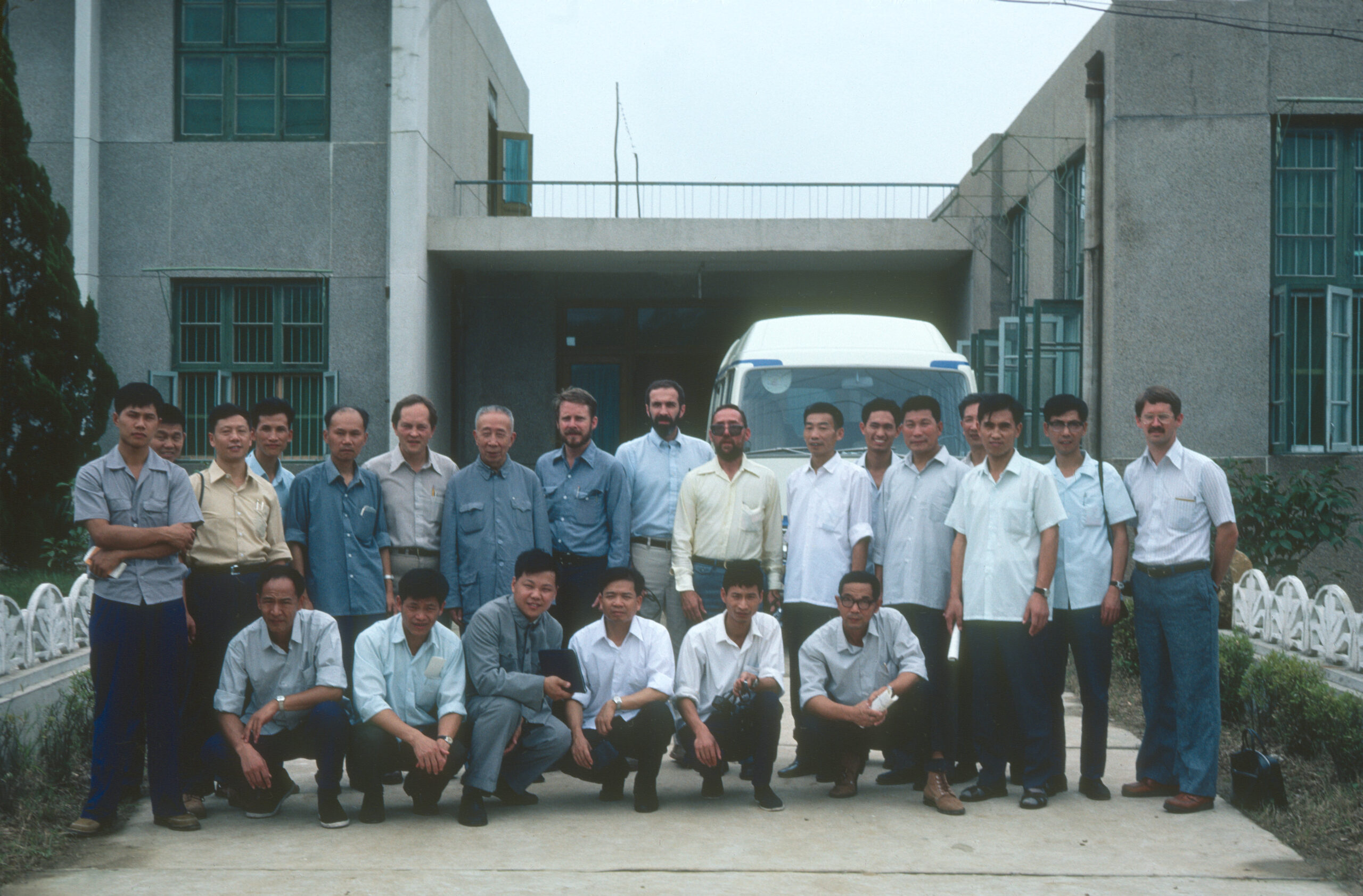 The expedition team at the Wuhan Botanic Garden before leaving for the field.