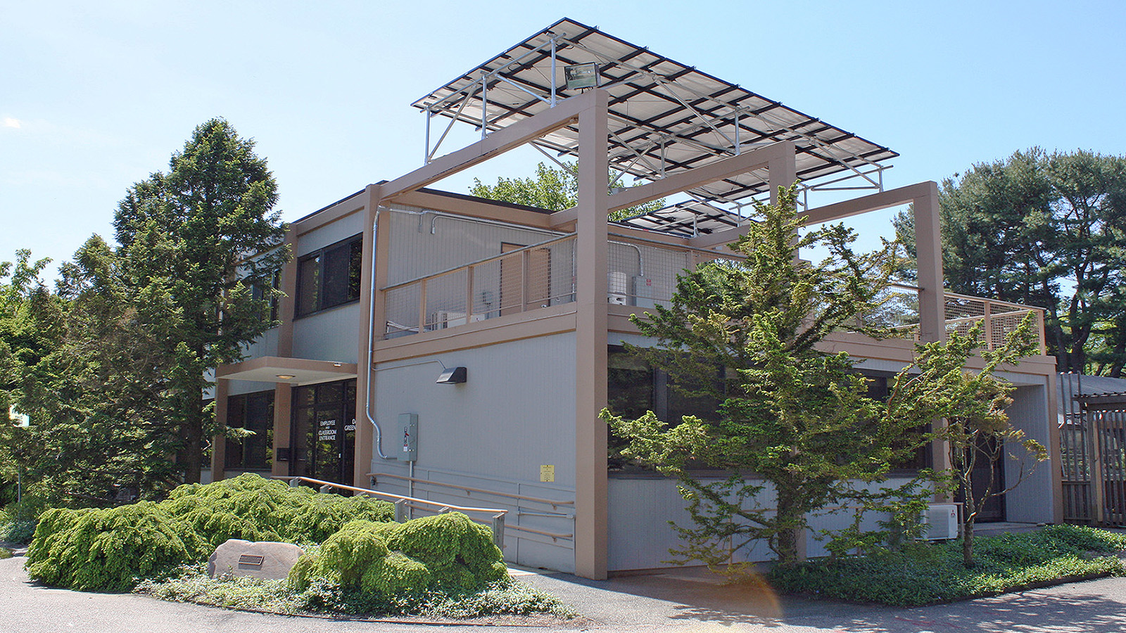 Dana Greenhouses with solar array by Jon Hetman